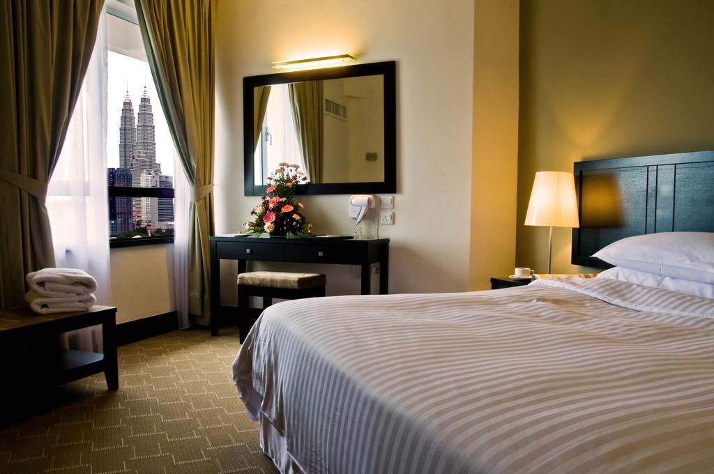 Oakwood Hotel And Residence Kuala Lumpur Room photo