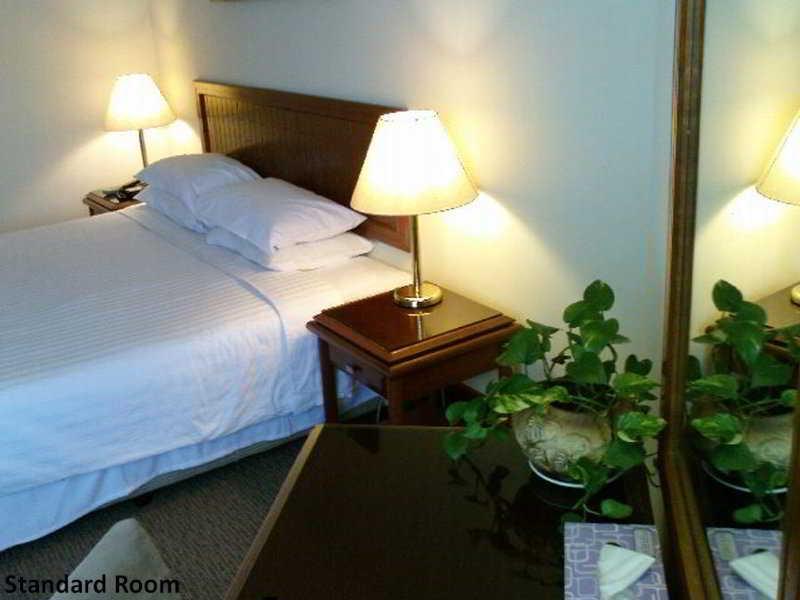 Oakwood Hotel And Residence Kuala Lumpur Room photo